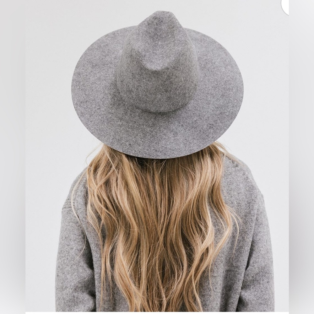 NWOT Women’s Gigi PIP Scottie Hat in Grey 100% Wool Size 55/XS - Picture 4 of 13